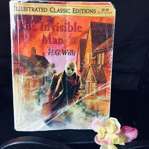 The Invisible Man by H.G. Wells - Illustrated Classic Edition, Orange Cover